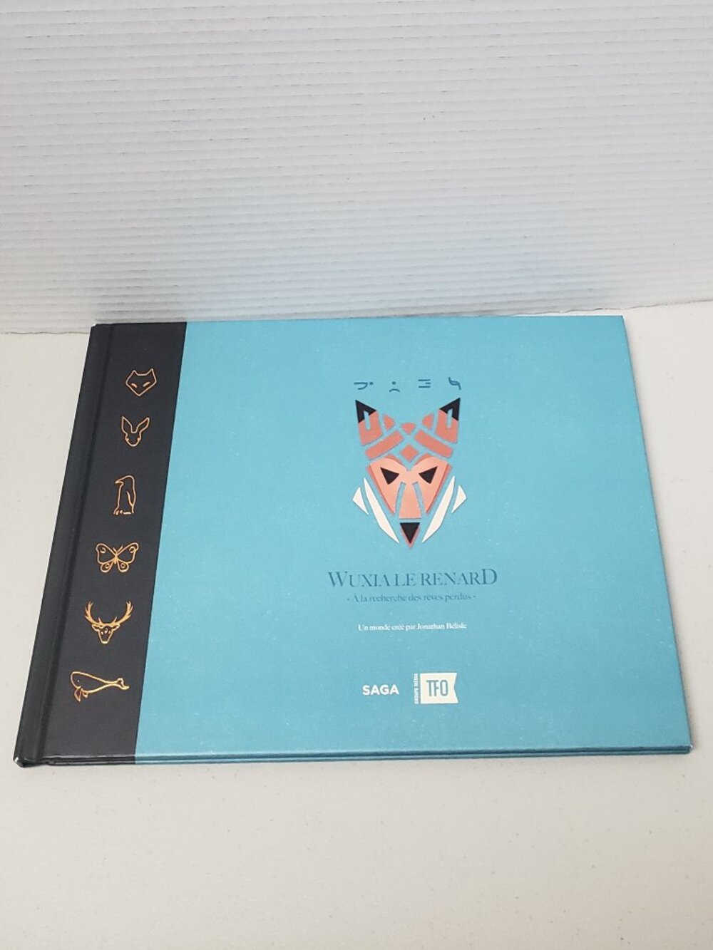 Wuxia Le Renard Hardcover Book
